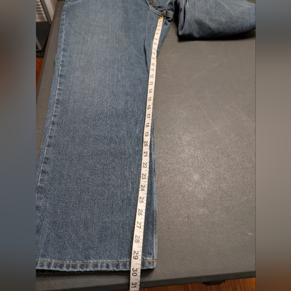 Men's Carhartt Blue Denim Relaxed Fit Jeans Size 40x30 - Picture 7 of 8